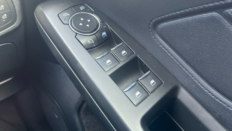 Ford Focus 1.0 EcoBoost 125 Titanium 5dr Petrol Estate